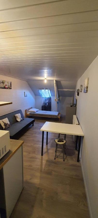 Studio Black Hazebroek Buitenkant foto